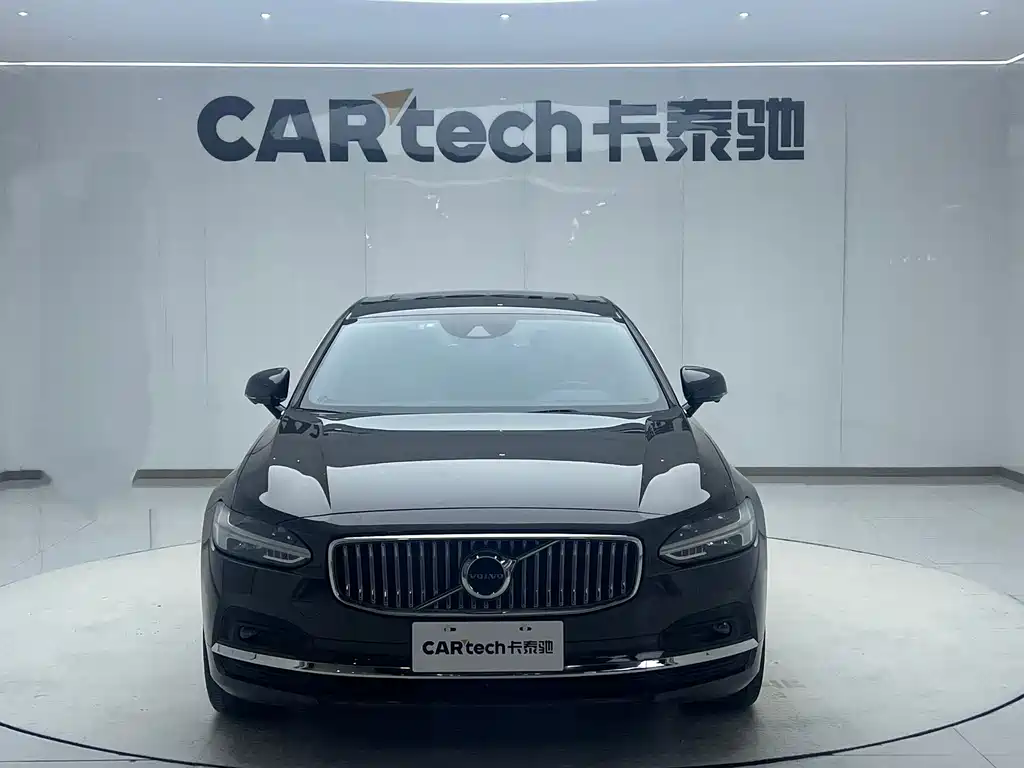 Volvo S90 2021 B5 Zhiyi Luxury Edition купить на сайте DeffCars