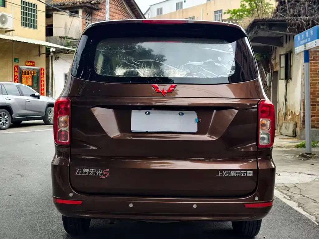 Wuling Hongguang 2019 1.5L S Standard National VI LAR купить на сайте DeffCars