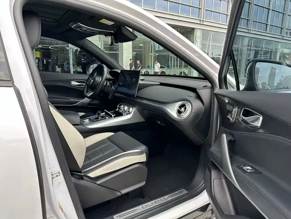 Denza X 2020 PHEV Sport Edition купить на сайте DeffCars