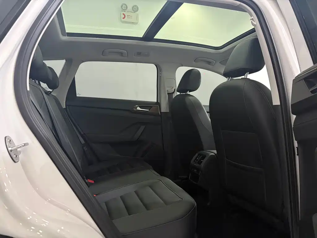 Tuyue 2022 280TSI two-wheel drive luxury version купить на сайте DeffCars