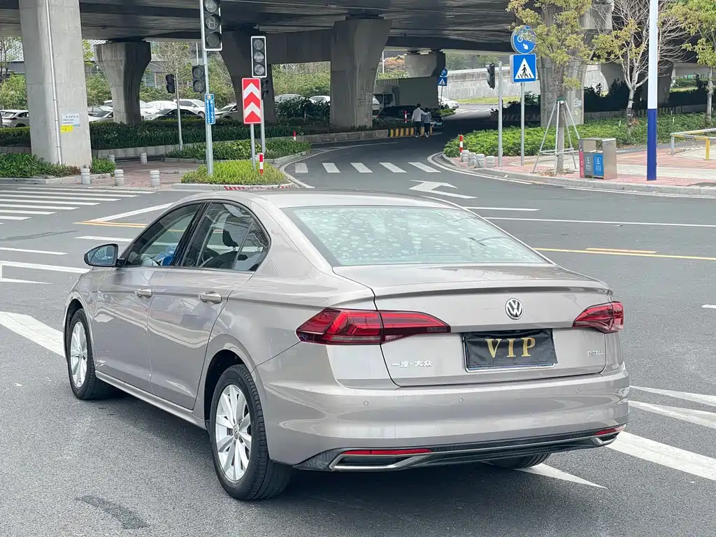 Bora 2020 1.5L automatic elite model купить на сайте DeffCars