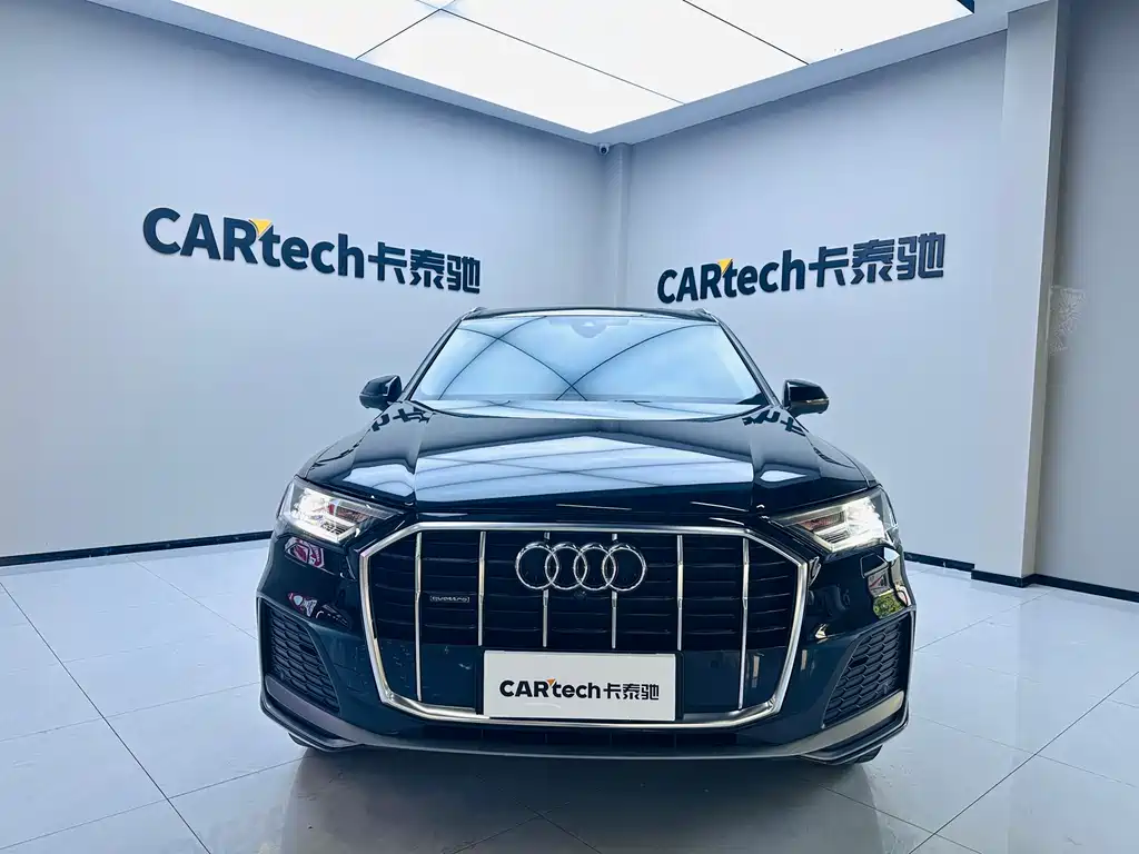 Audi Q7 2022 45 TFSI quattro S line sport купить на сайте DeffCars