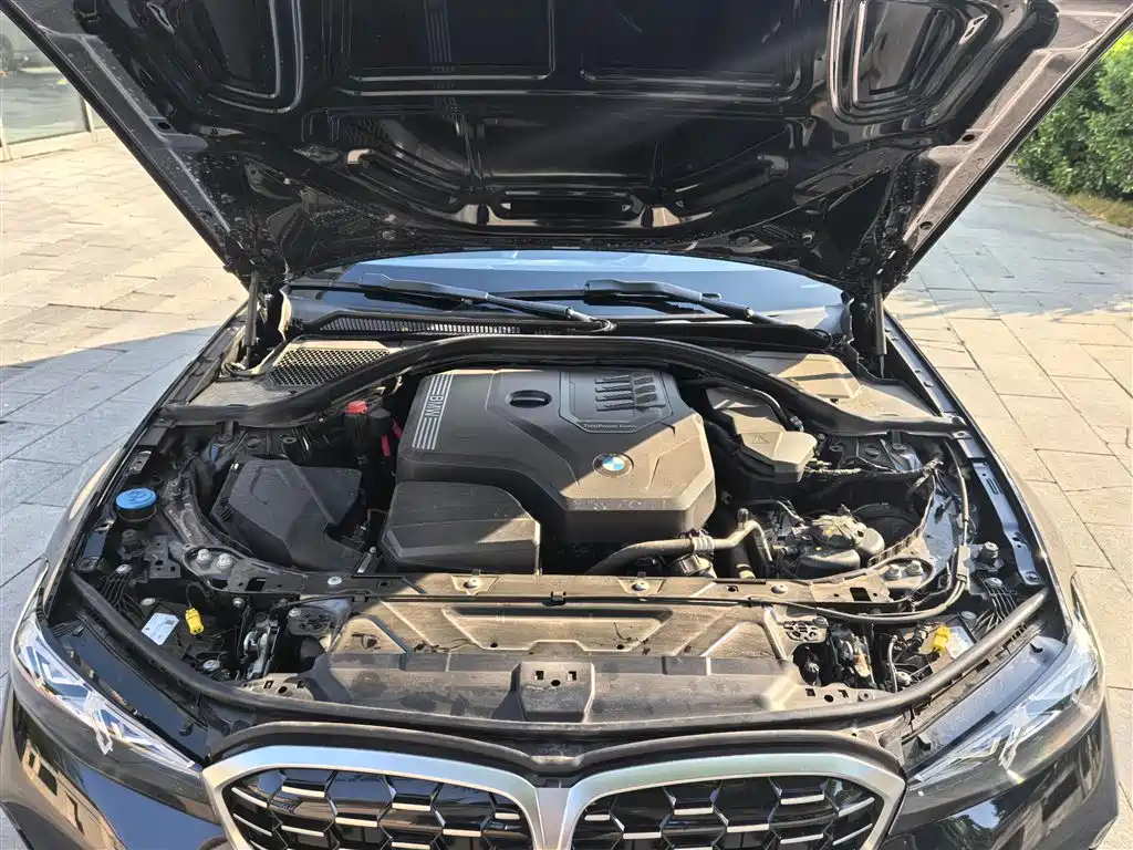 BMW 3 Series 2025 325Li M Sports Package купить на сайте DeffCars