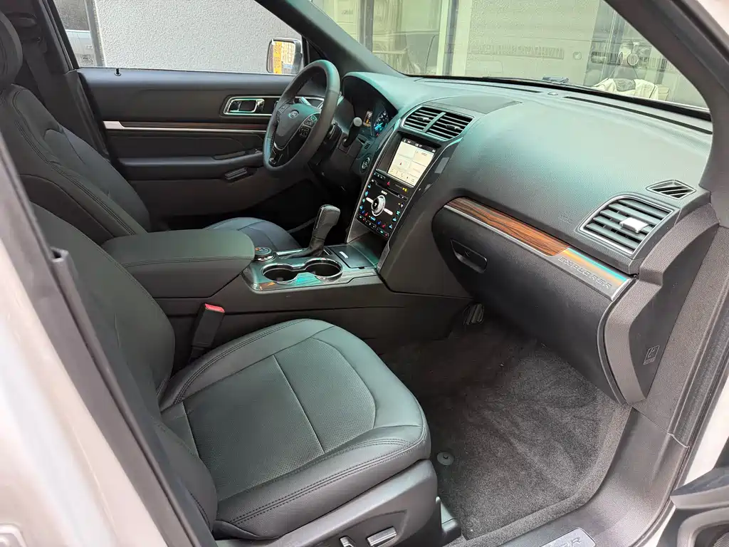 Explorer imported 2016 2.3T Elite Edition купить на сайте DeffCars