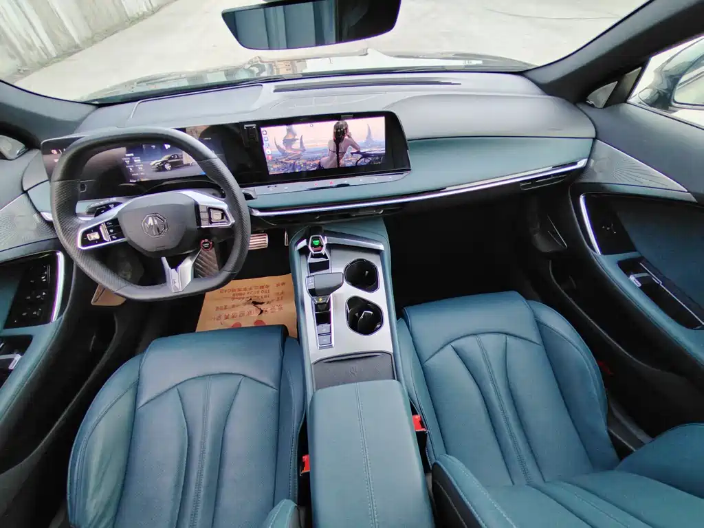 MG7 2023 2.0T Automatic Beauty Hunting Exclusive Edition купить на сайте DeffCars