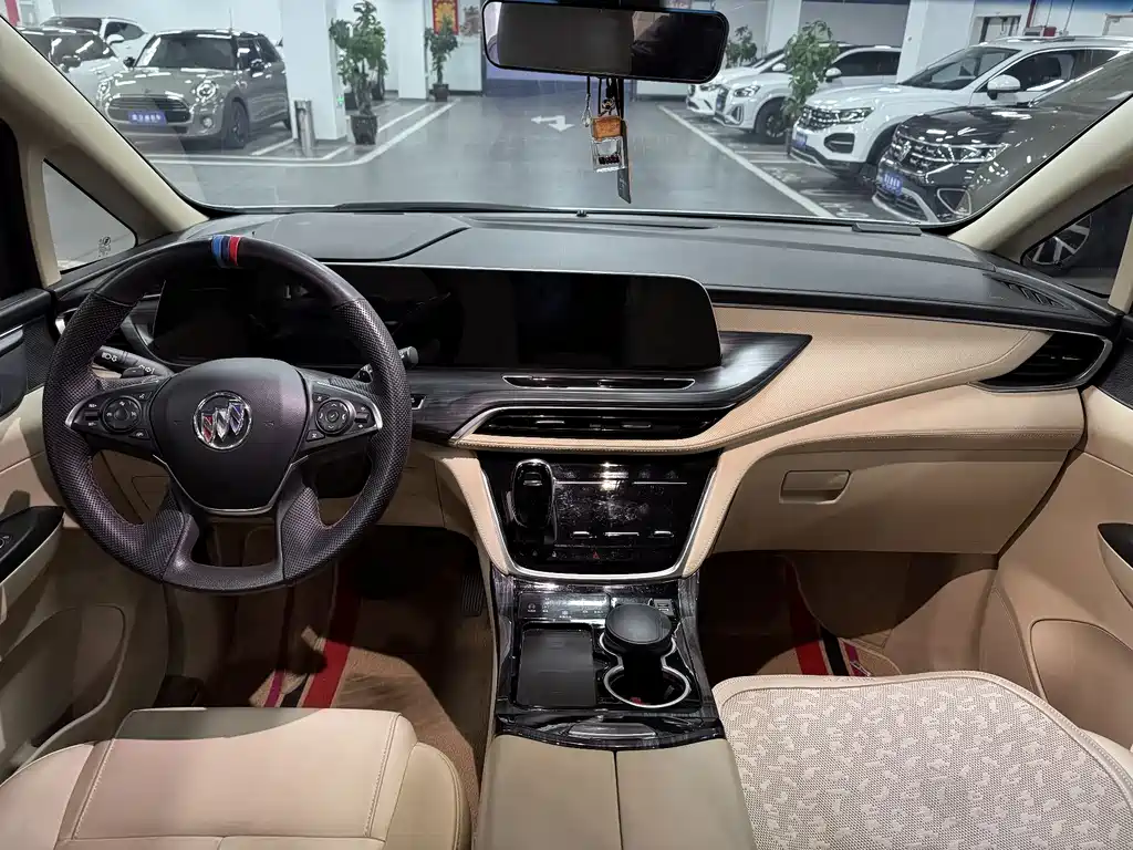 Buick GL8 2023 ES Lu Zun Exclusive Model купить на сайте DeffCars