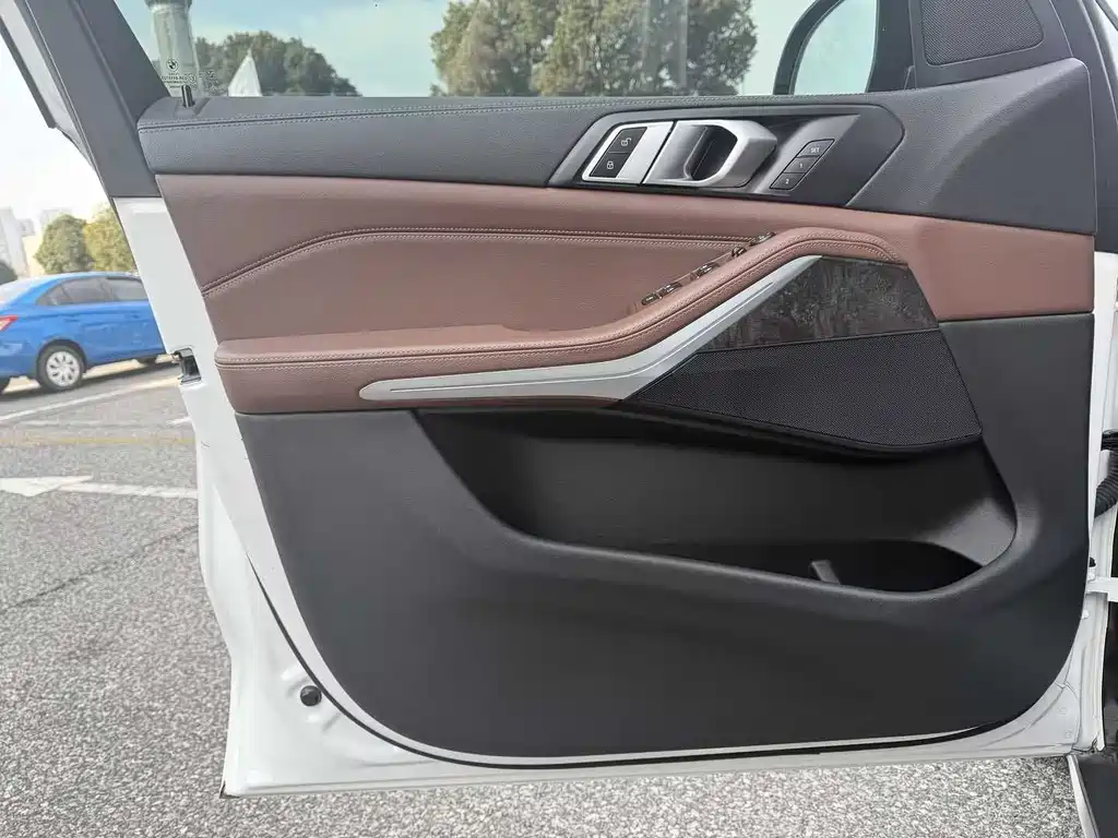 BMW X5 Imported 2019 xDrive30i X Design Kit купить на сайте DeffCars