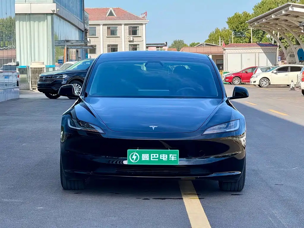 Model 3 2023 rear-wheel drive version купить на сайте DeffCars