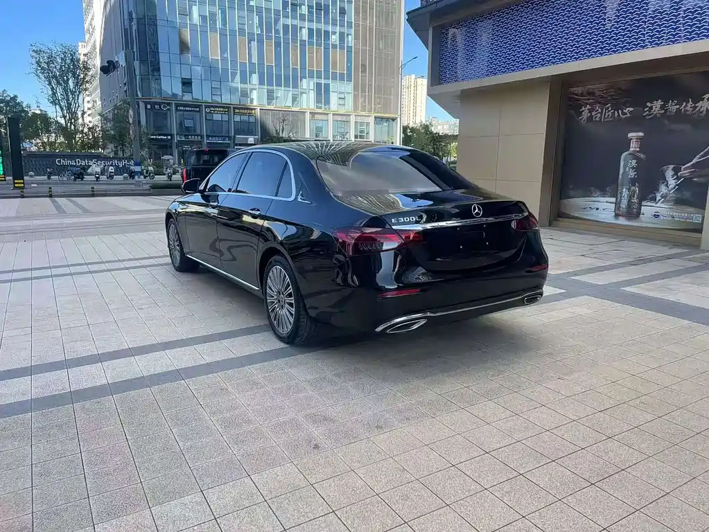 Mercedes-Benz E-Class 2023 E 300 L Luxury Model купить на сайте DeffCars