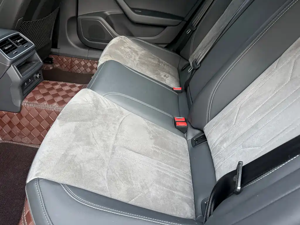 Audi A6L 2023 40 TFSI luxury and dynamic model купить на сайте DeffCars