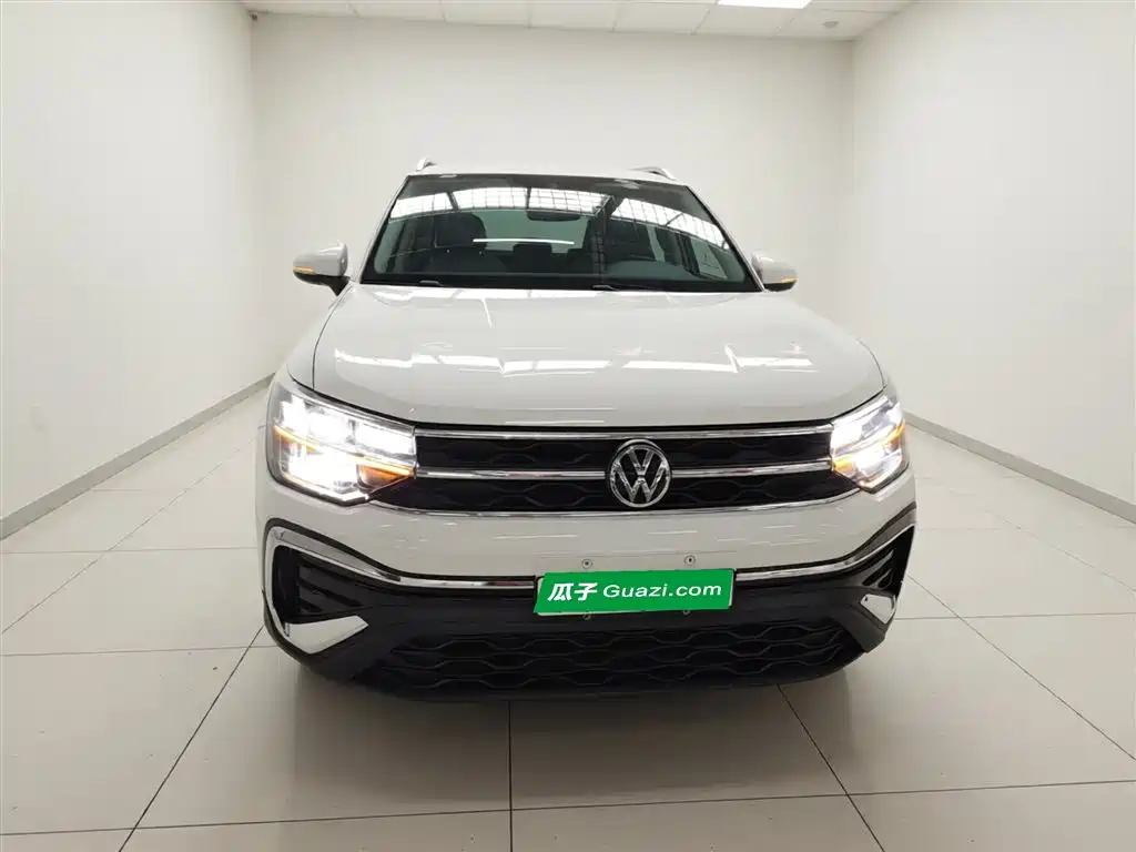 Tuyue 2023 300TSI 2WD Bright Moon Edition купить на сайте DeffCars