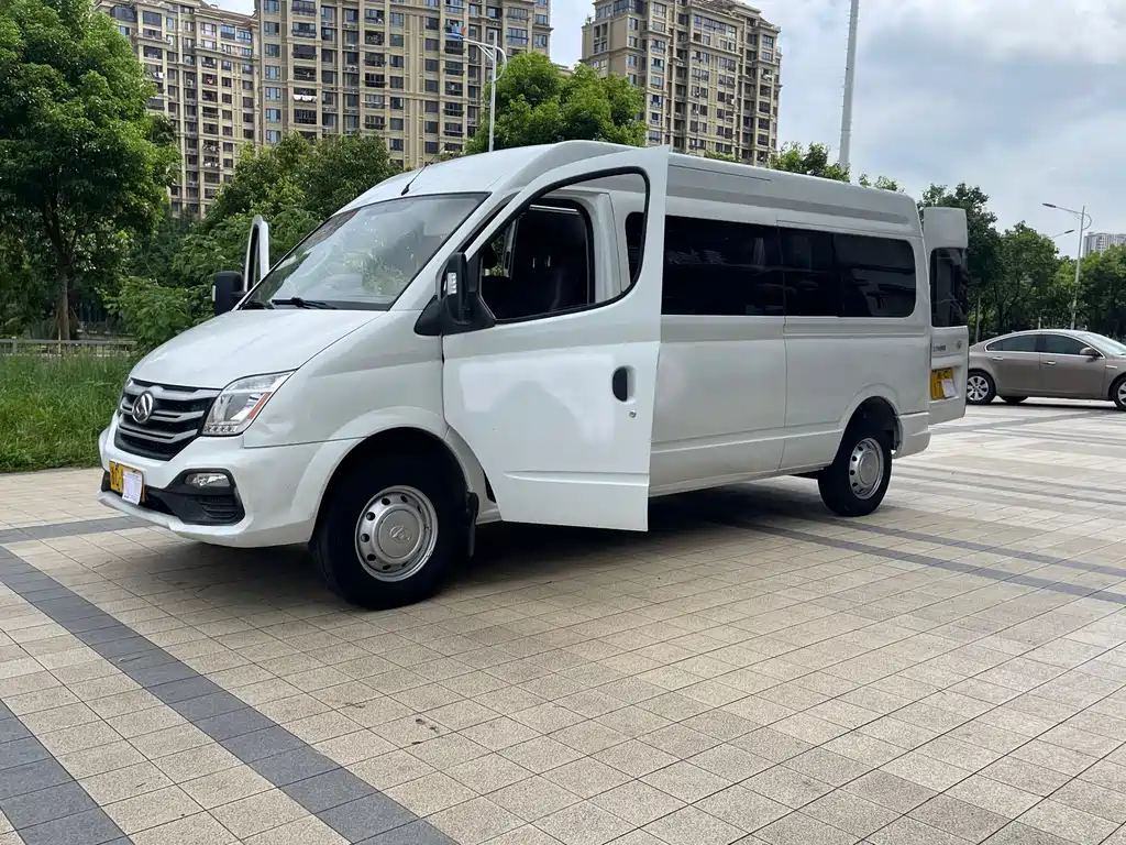 Xintu V80 2018 2.5T 6-speed manual Shangjie long axis mid-top 14/15/16 seats купить на сайте DeffCars
