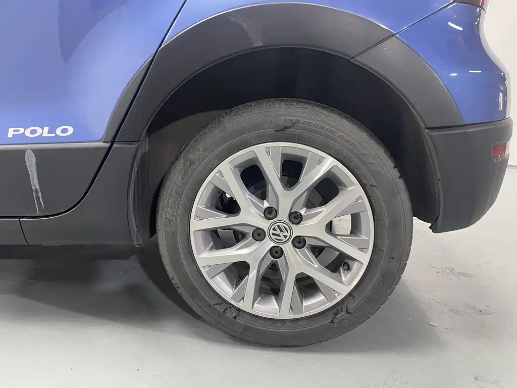 Polo 2014 1.6L Cross Polo automatic купить на сайте DeffCars