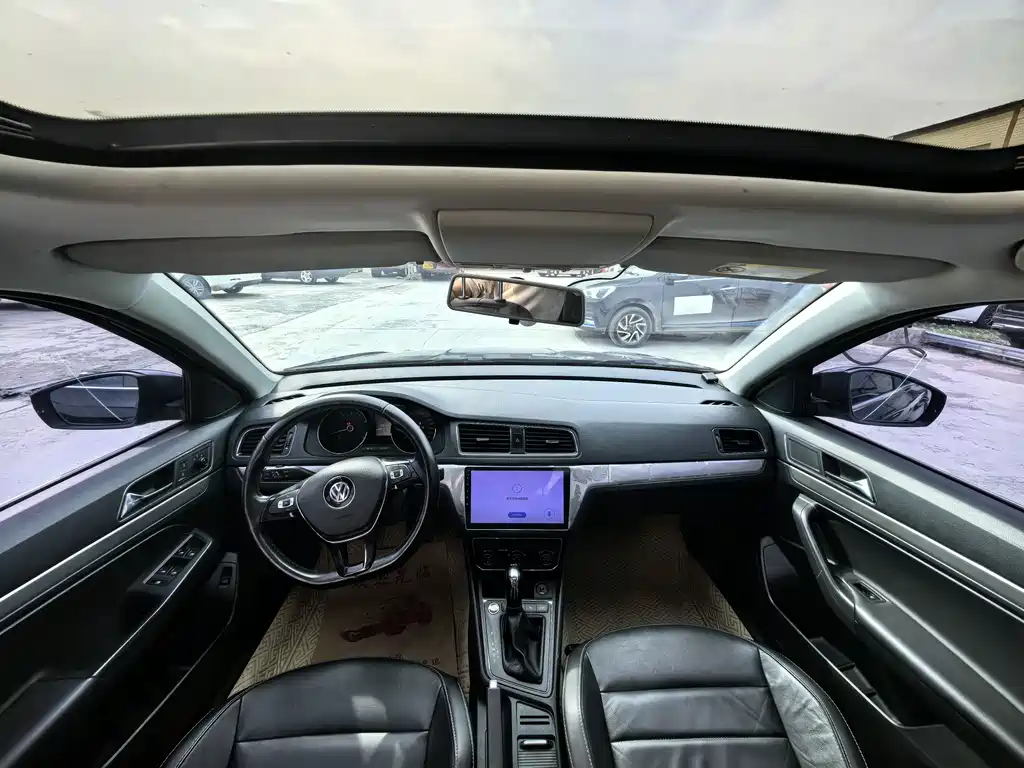 Lavida 2017 230TSI DSG Comfort Edition купить на сайте DeffCars