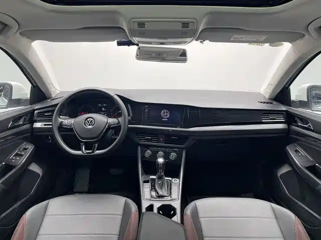 Bora 2021 1.5L automatic comfort intelligent connected version купить на сайте DeffCars