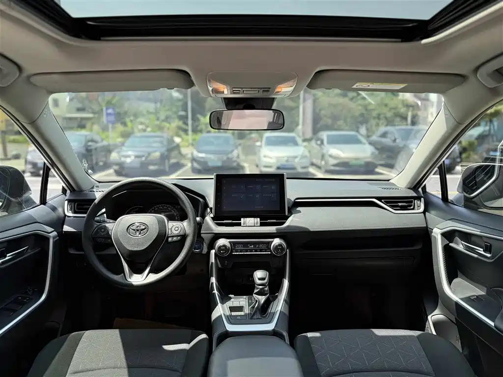 RAV4 Rongfang 2022 Dual Engine 2.5L E-CVT Two-wheel Drive Elite Edition купить на сайте DeffCars