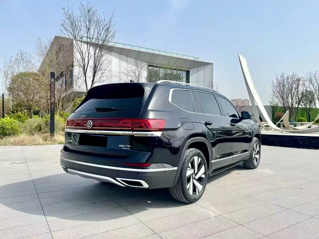 Touron 2024 380TSI four-wheel drive luxury version купить на сайте DeffCars