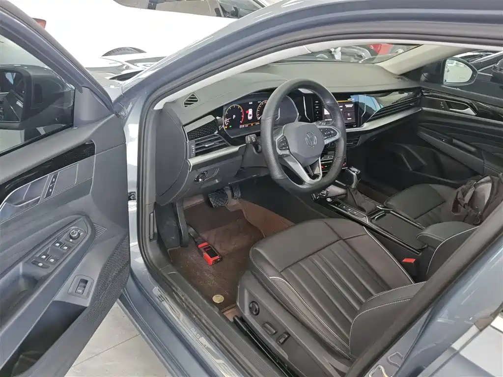 Passat 2022 330TSI Starry Sky Elite Edition купить на сайте DeffCars