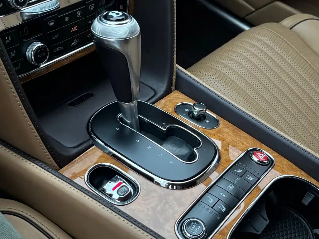 Flying Spur 2017 4.0T V8 S Standard Edition купить на сайте DeffCars