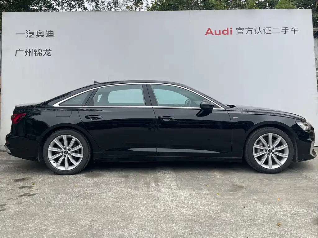 Audi A6L 2024 45 TFSI Premium Dynamic Model купить на сайте DeffCars