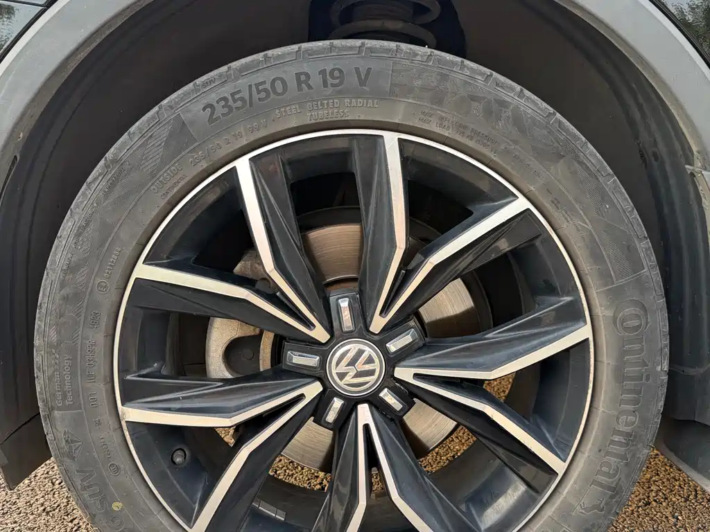 Tiguan L 2018 330TSI automatic two-wheel drive flagship version купить на сайте DeffCars