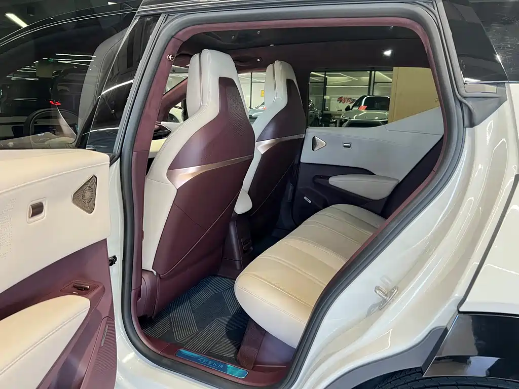 Jikrypton X 2025 five-seater long-range version купить на сайте DeffCars