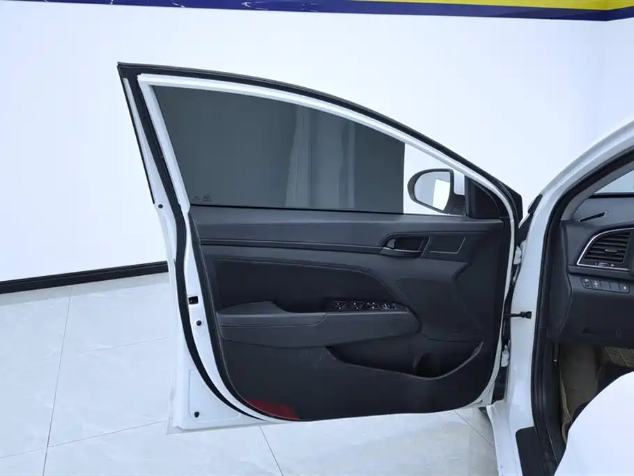 Lingdong 2018 1.4T dual-clutch dynamic and dynamic model купить на сайте DeffCars