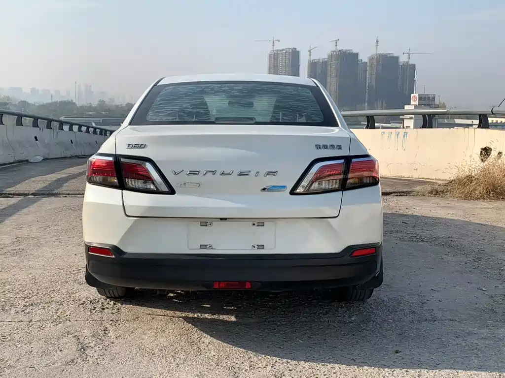 Venucia D60 2019 Model 100,000 Glory 1.6L XL CVT Chenku Edition National V купить на сайте DeffCars