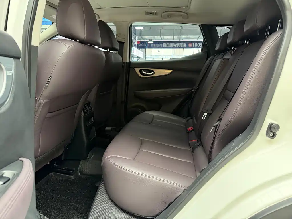 Qashqai 2022 2.0L CVT XV Prem Deluxe Edition купить на сайте DeffCars