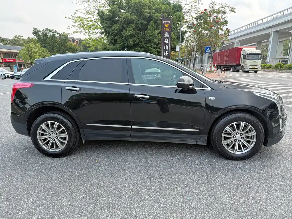 Cadillac XT5 2016 25T luxury model купить на сайте DeffCars