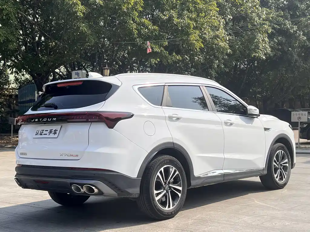 Jietu X70 PLUS 2021 model 1.6T DCT star 7 seats купить на сайте DeffCars