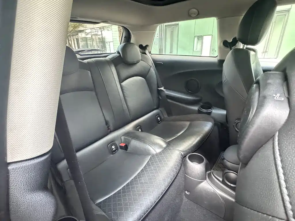 MINI 2019 2.0T COOPER S Classic купить на сайте DeffCars
