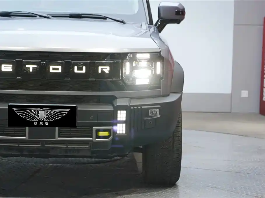 Jietu Traveler 2023 2.0T four-wheel drive conquers купить на сайте DeffCars