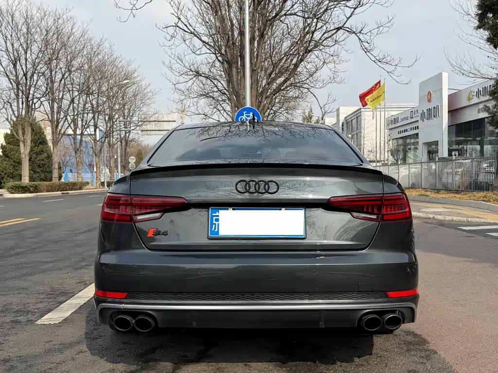 Audi S4 2018 S4 3.0TFSI купить на сайте DeffCars