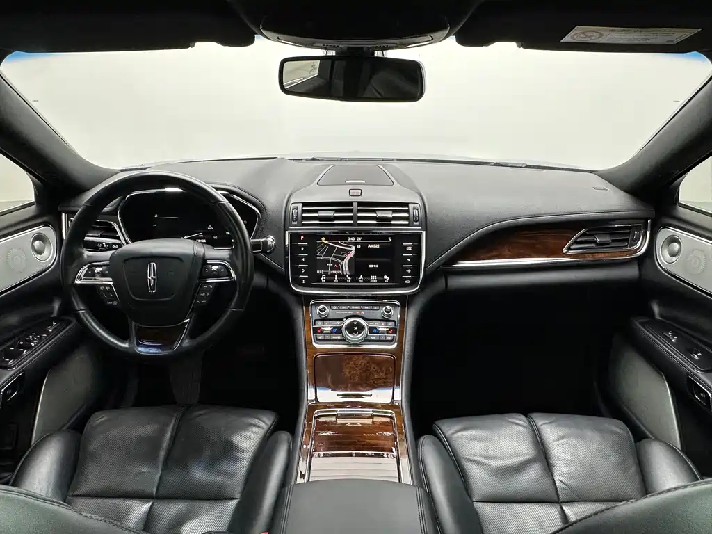 Lincoln Continental 2017 3.0T Four-wheel Drive Premium Edition купить на сайте DeffCars