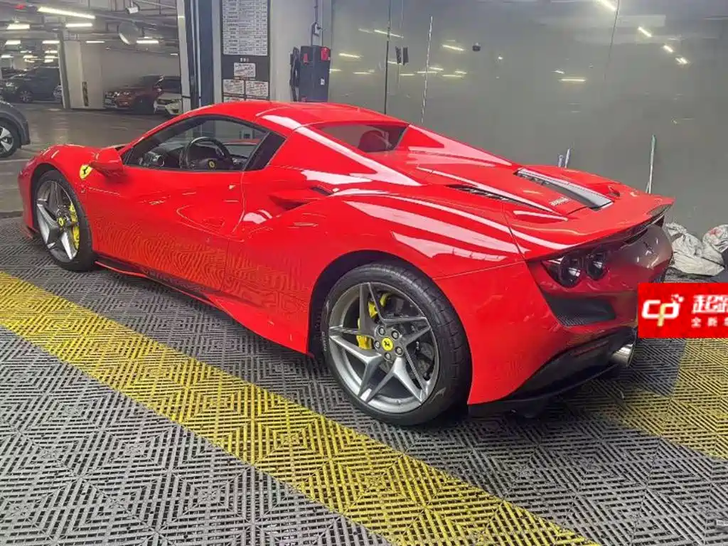 Ferrari F8 2020 Spider 3.9T V8 купить на сайте DeffCars
