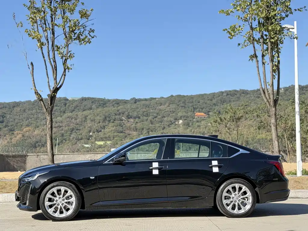 Cadillac CT5 2023 28T luxury model (standard version) купить на сайте DeffCars