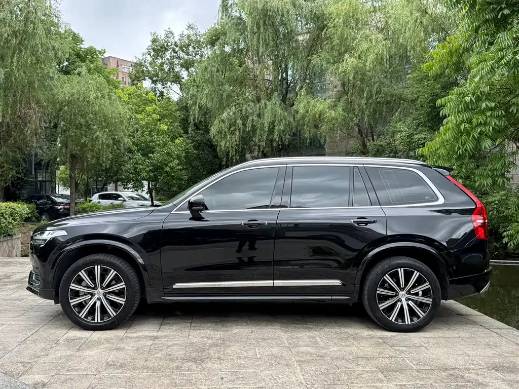 Volvo XC90 2021 B6 Zhiya Luxury Edition 7 seats купить на сайте DeffCars