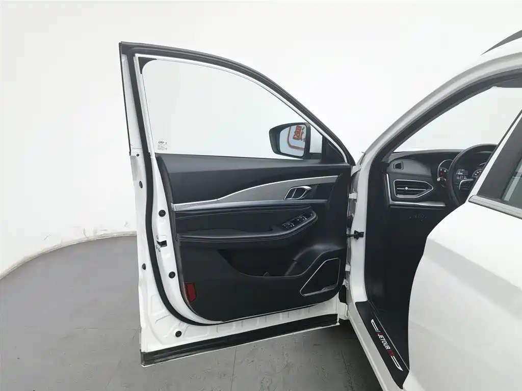 Jietu X70 2020 1.5T manual smooth version 7 seats купить на сайте DeffCars