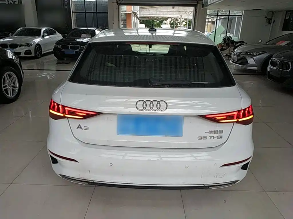 Audi A3 2021款 Sportback 35 TFSI 进取致雅型 купить на сайте DeffCars