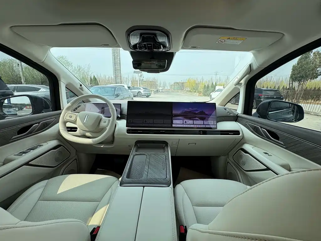 Weipai Alpine 2025 model 4WD Alpine 8 купить на сайте DeffCars