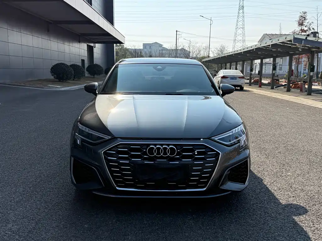 Audi A3 2021 Sportback 35 TFSI stylish and sporty купить на сайте DeffCars