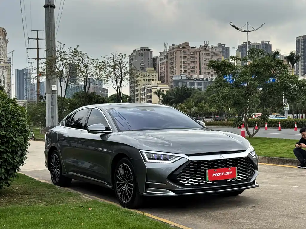 Han 2020 DM four-wheel drive performance version premium model купить на сайте DeffCars