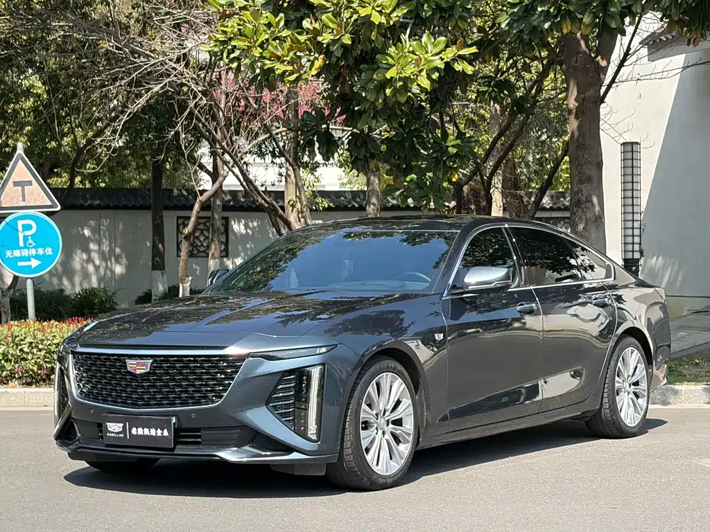 Cadillac CT6 2023 28T Premium Model купить на сайте DeffCars