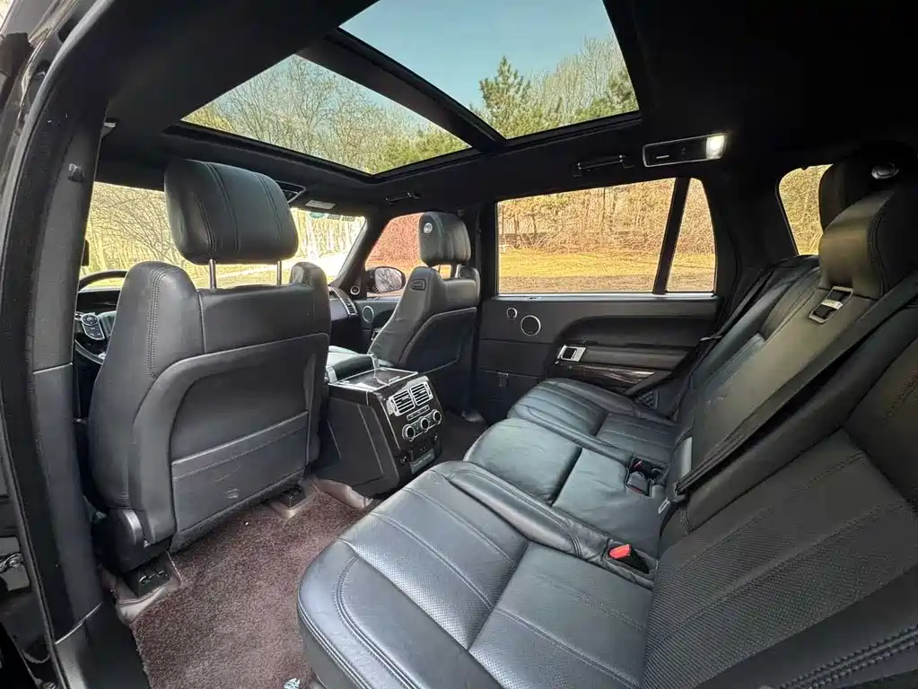 Range Rover 2017 3.0 SC V6 Vogue Extended Edition купить на сайте DeffCars