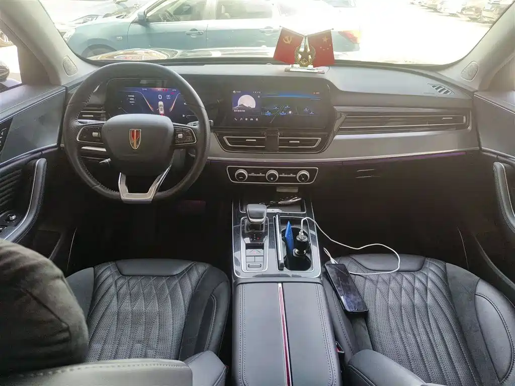 Hongqi HS5 2023 2.0T four-wheel drive Qixiang Pro version купить на сайте DeffCars