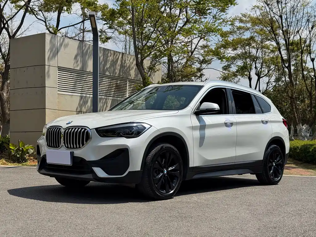 BMW X1 2020 sDrive20Li Fashion Model купить на сайте DeffCars