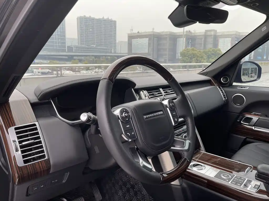 Range Rover 2017 3.0 SC V6 Vogue купить на сайте DeffCars