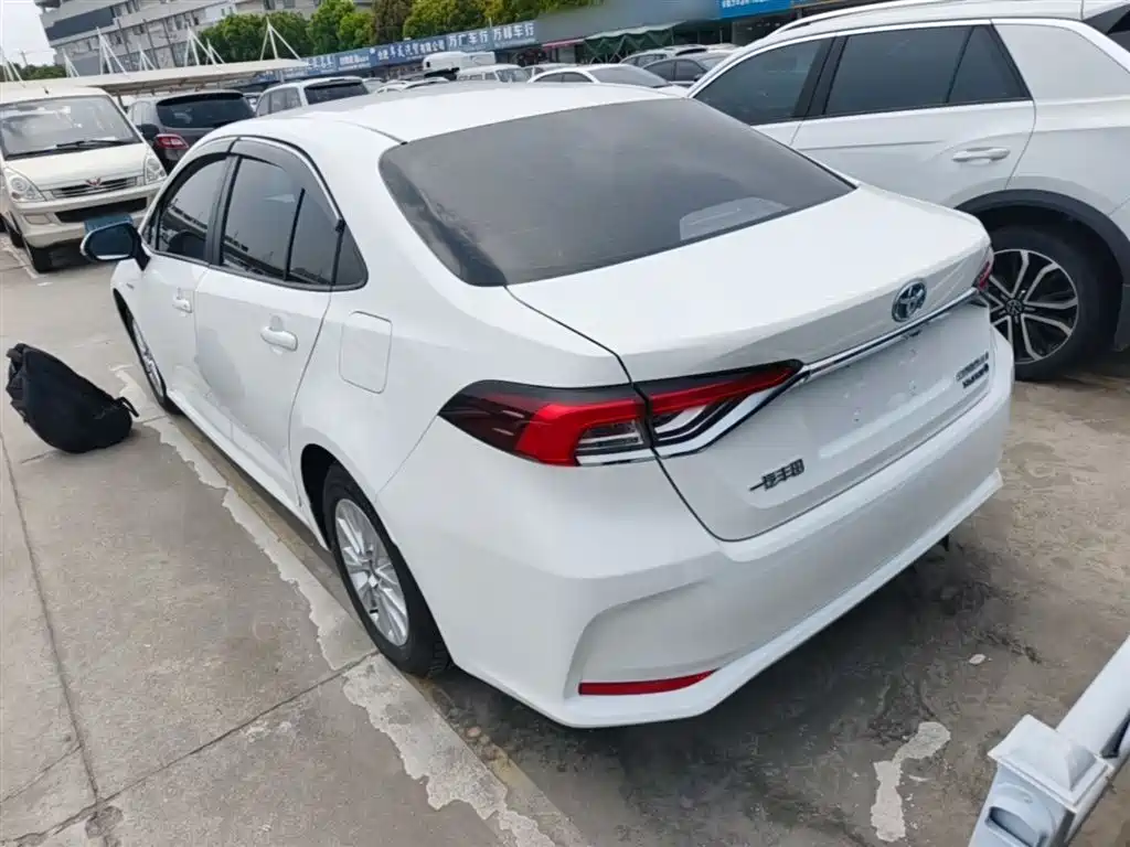 Corolla 2023 1.8L Intelligent Electric Hybrid Dual Engine Pioneer Edition купить на сайте DeffCars