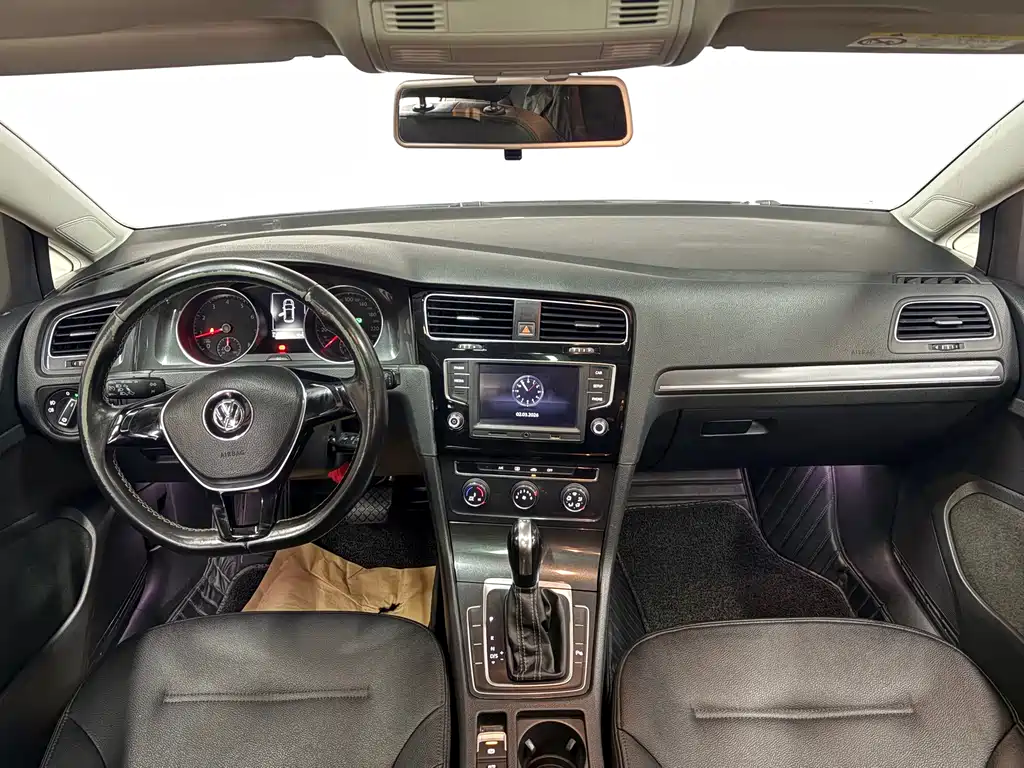Golf 2017 230TSI automatic comfort million-unit commemorative edition купить на сайте DeffCars